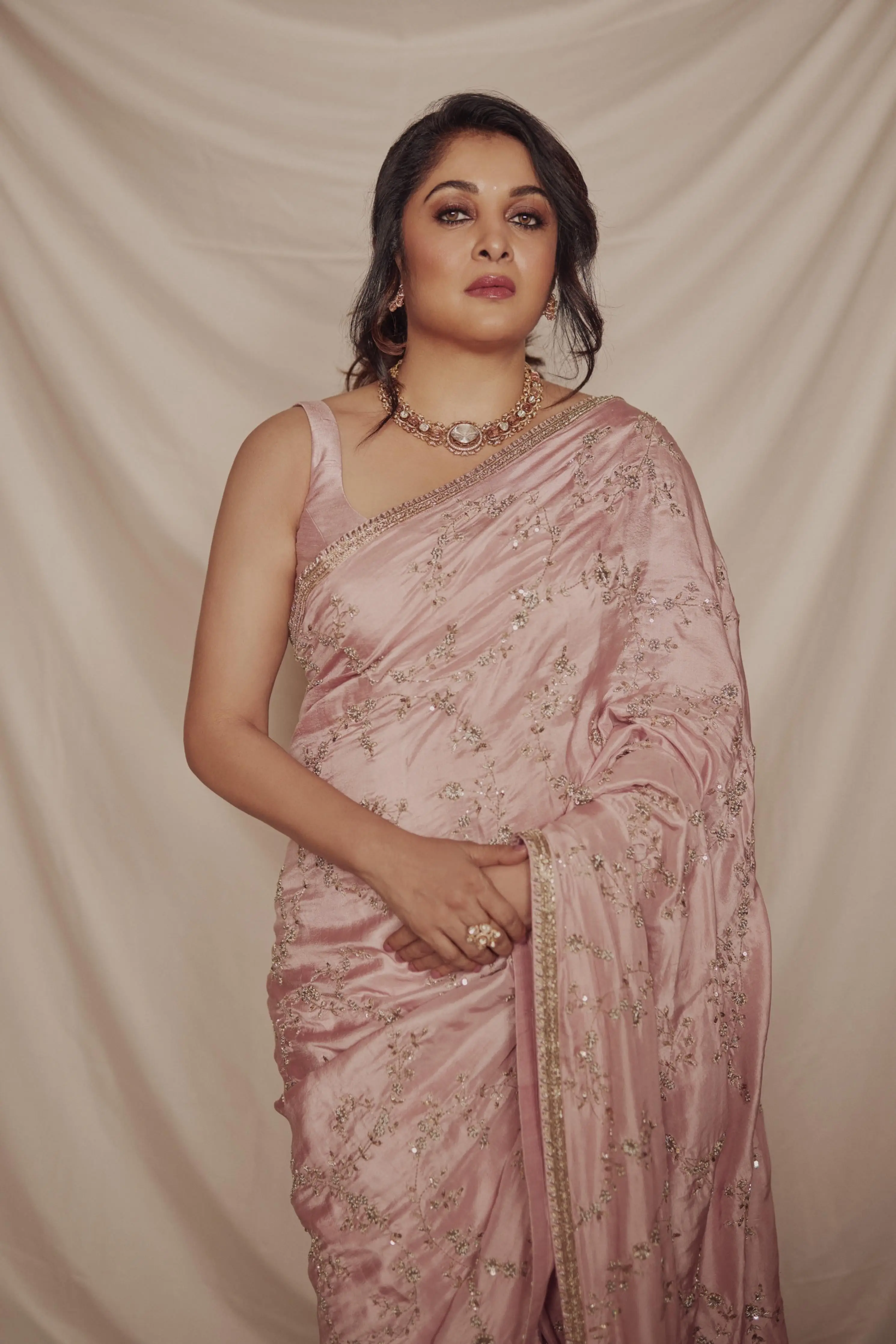 Telugu Actress Ramya Krishnan Photos In Pink Saree